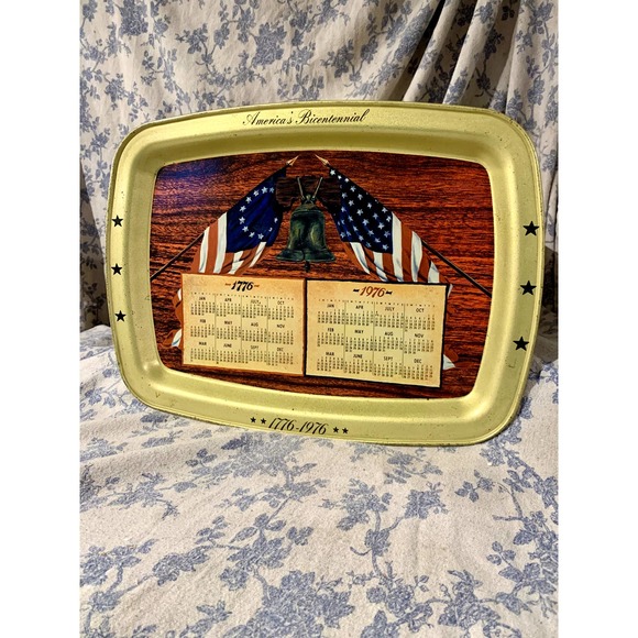 Vintage 1776-1976 America's Bicentennnial Calendar Metal Collector Tray - Picture 1 of 6